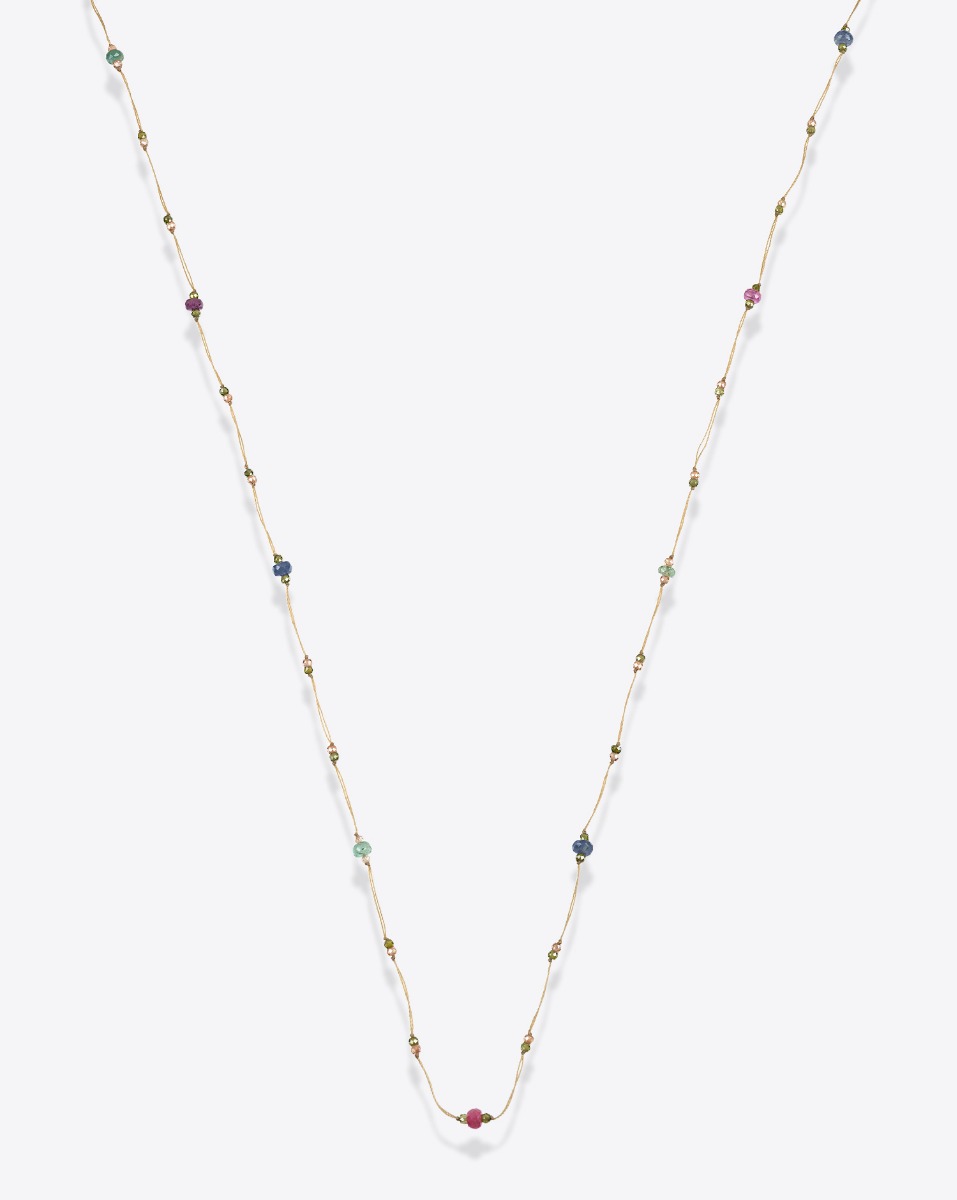 Collier long Laly Precious Sharing sur fil beige parsem&eacute; de pierres semi-pr&eacute;cieuses. A porter long ou en ras-de-cou doubl&eacute; et en bracelet multi-tours, vu de face.