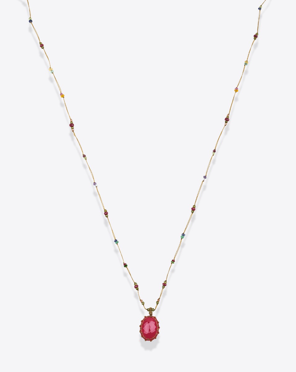 Collier long Tib&eacute;tain Sharing Rubellite rose sur fil beige et pierres semi-pr&eacute;cieuses. Pi&egrave;ce unique.