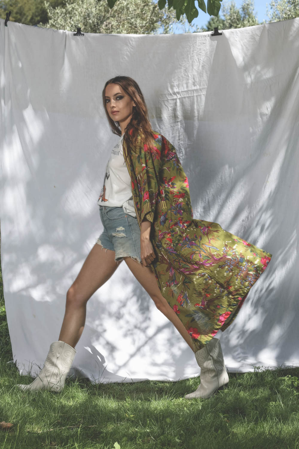 Kimono Olive  Sharing. Port&eacute; profil.