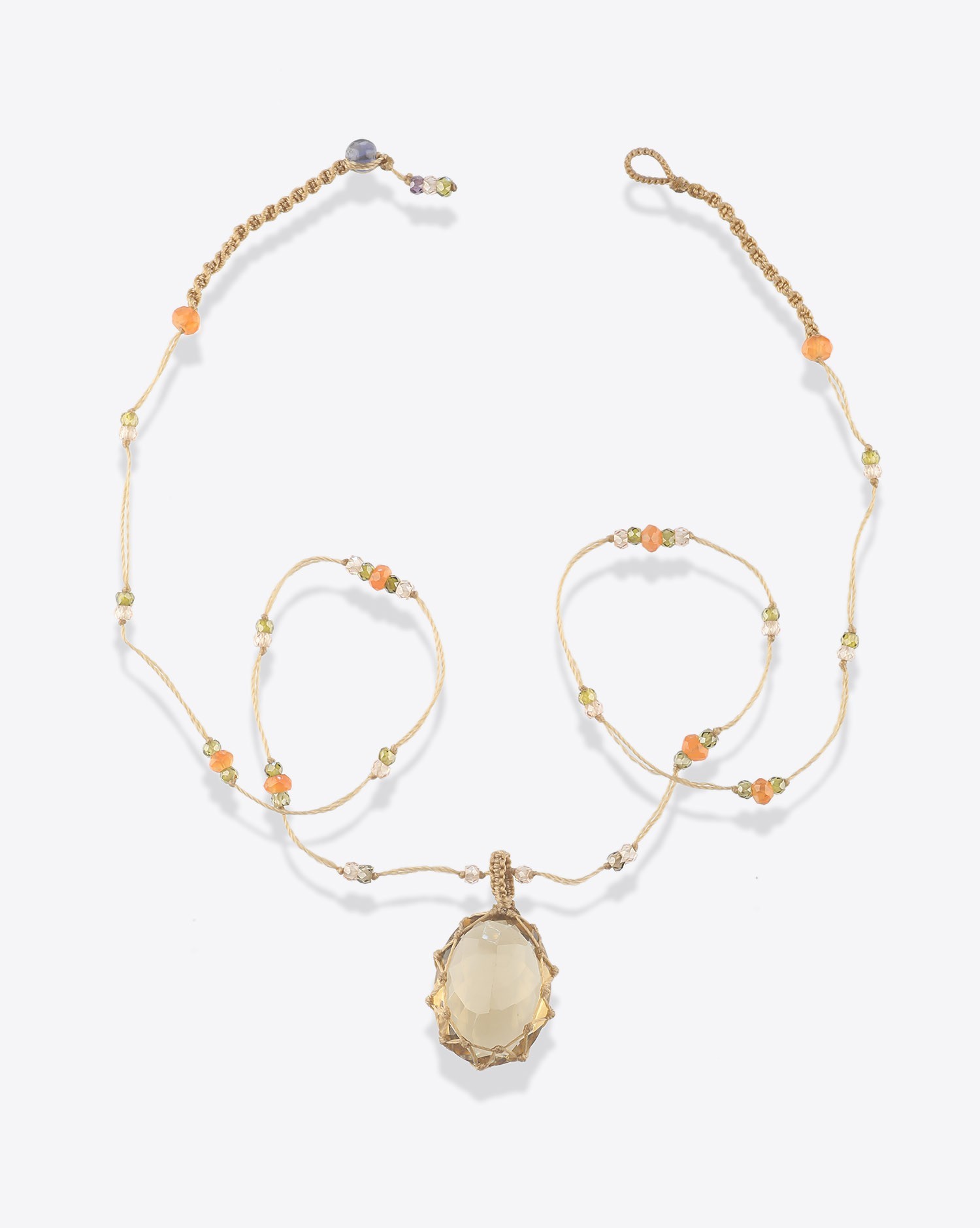 Image du produit Sharing Collier Court Tibétain Sur Cordon Beige 1 - Honey Quartz