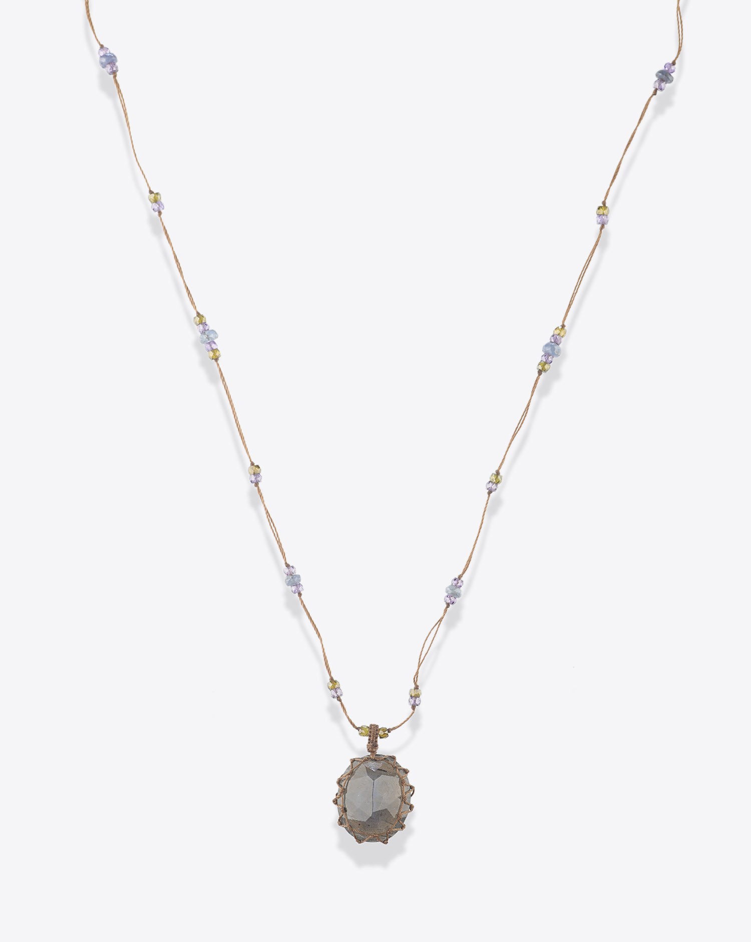 Image du produit Sharing Collier Court Tibétain Sur Cordon Marron - Labradorite   - 2