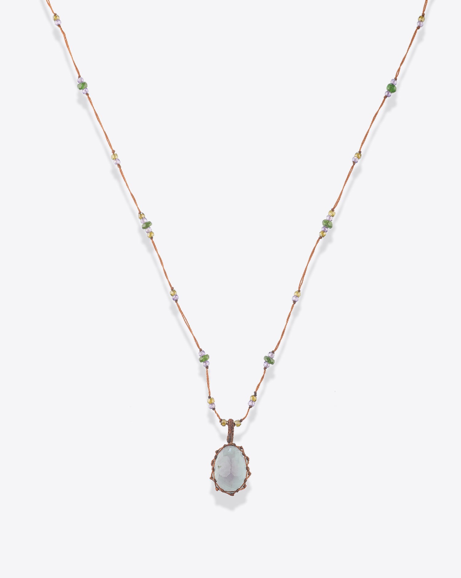 Image du produit Sharing Collier Court Tibétain Sur Cordon Tabac - Rainbow Fluorite   - 2