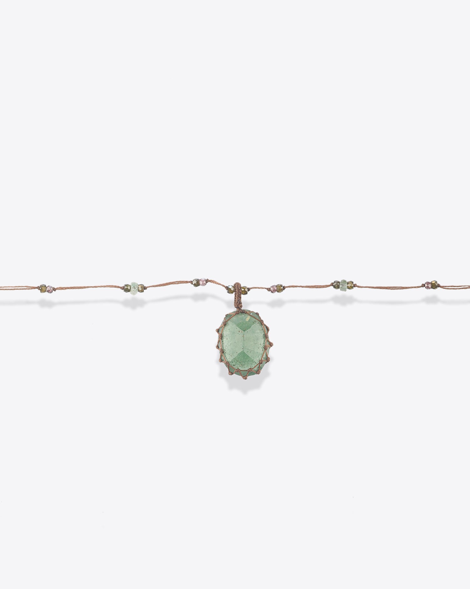 Image du produit Sharing Collier Court Tibétain Sur Cordon Tabac - Strawberry Quartz Vert   - 3
