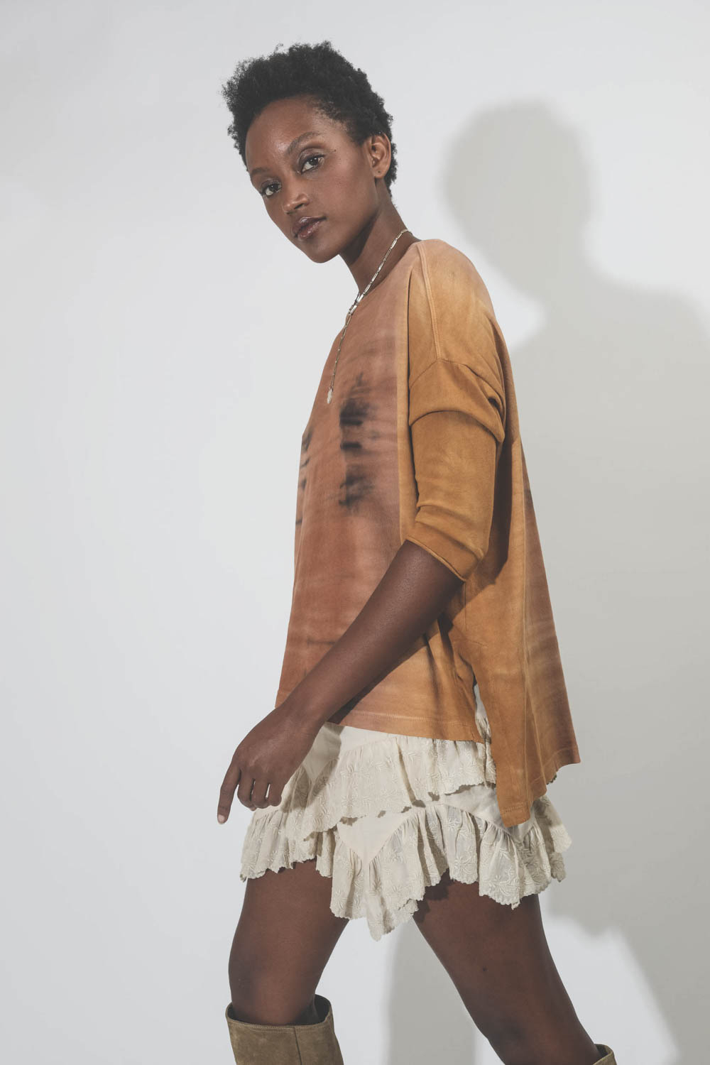 Short Locadi écru Isabel Marant Etoile. Gros plan profil.