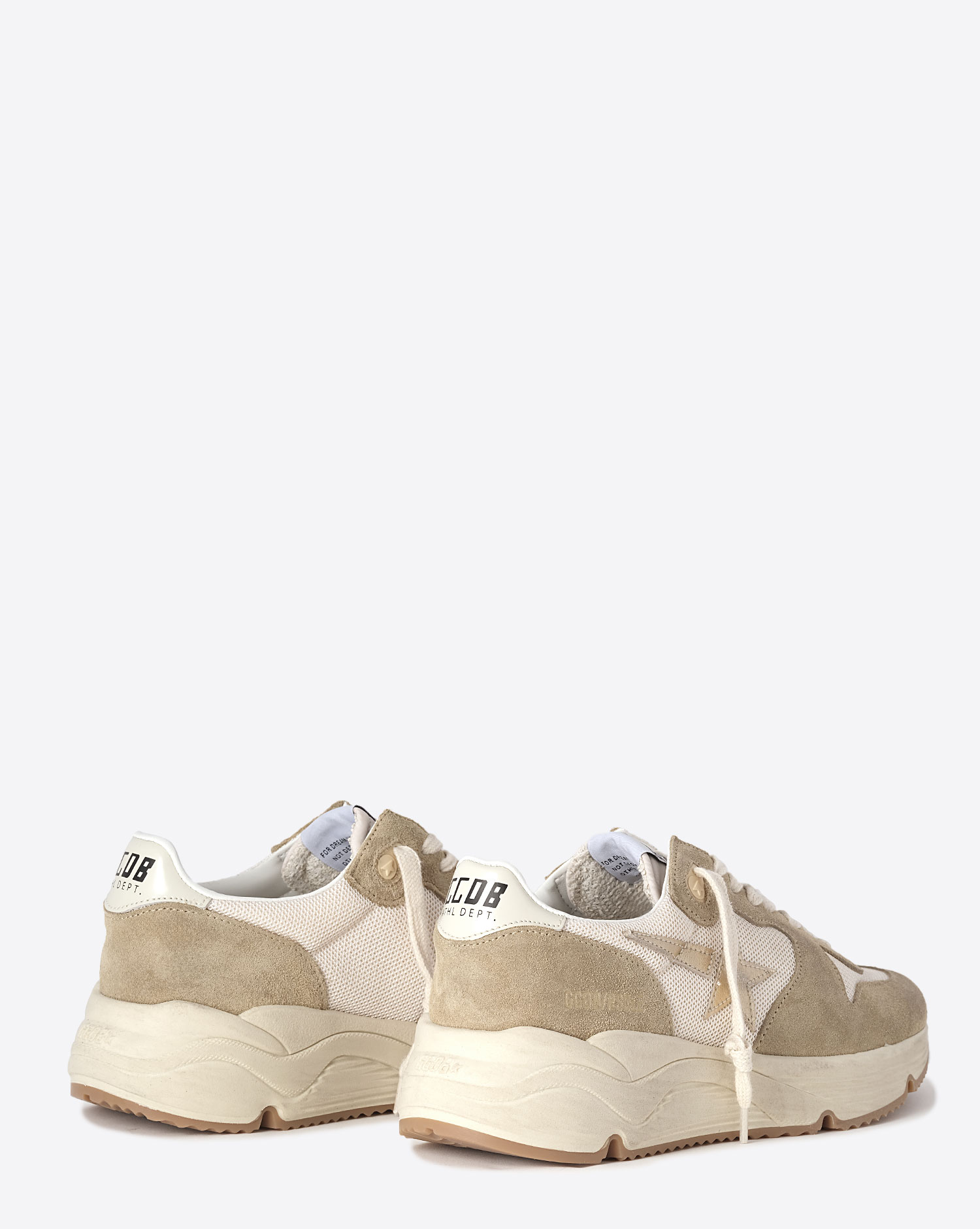 Sneakers Running Sole Golden Goose en cuir beige. Vue dos. 