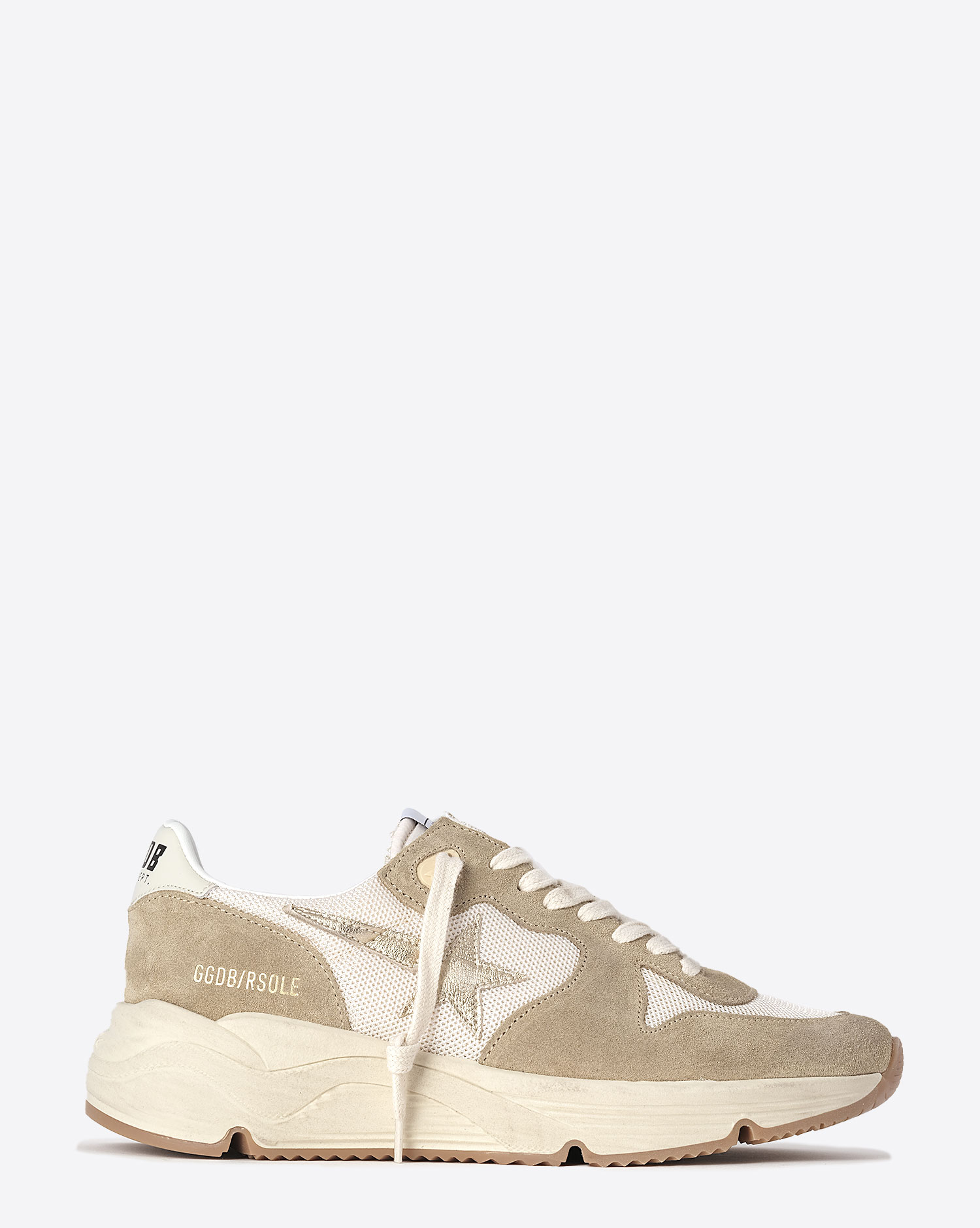 Sneakers Running Sole Golden Goose en cuir beige. Vue profil. 