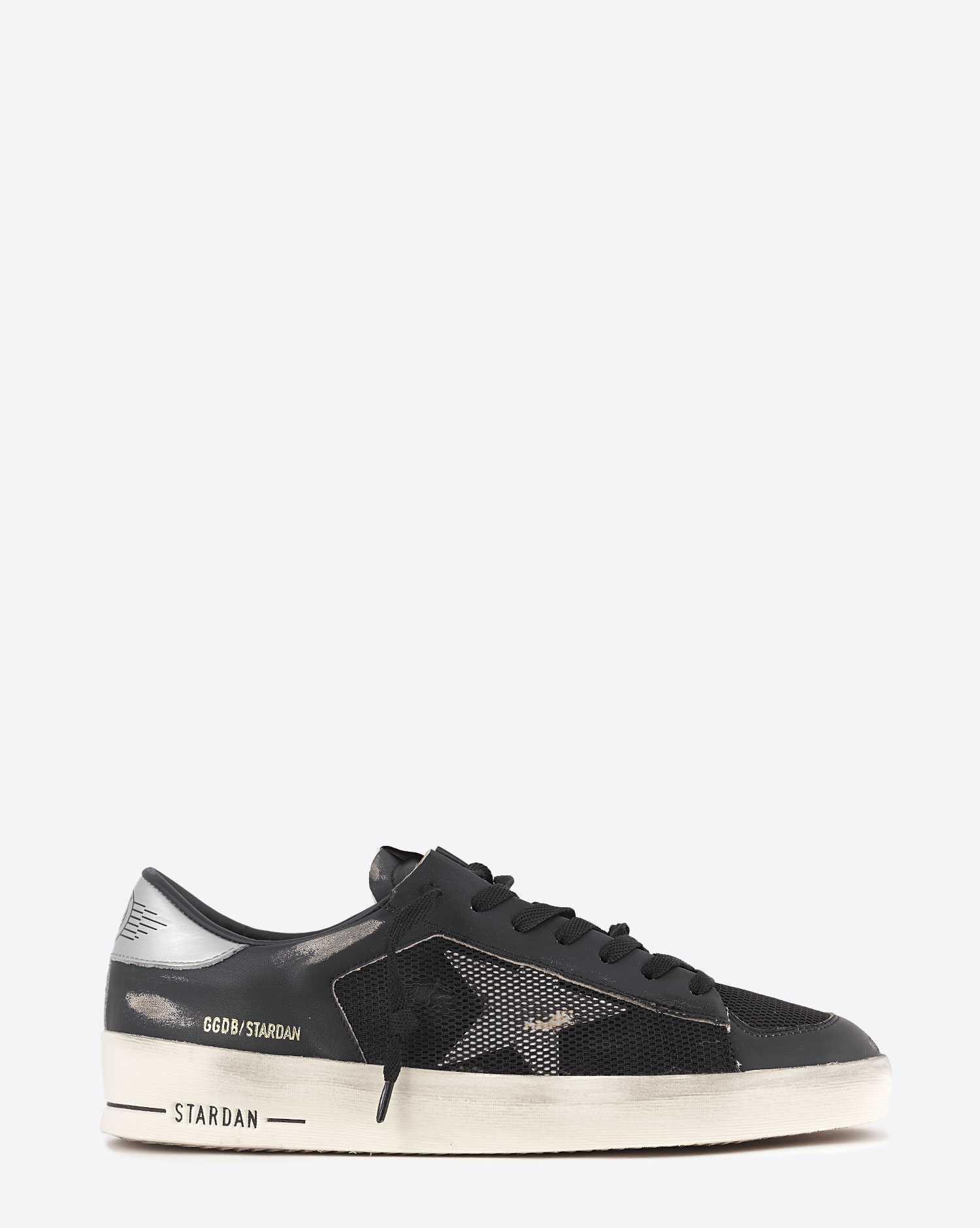 Produit Sneakers Stardan Golden Goose en cuir noir. Vue profil. 