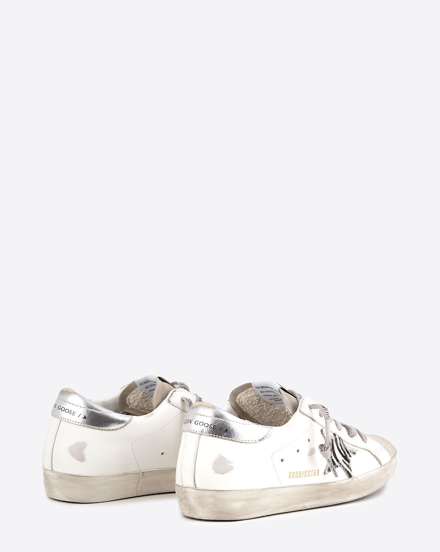 Sneakers Superstar Golden Goose en cuir blanc avec étoile zèbre. Vue dos. 