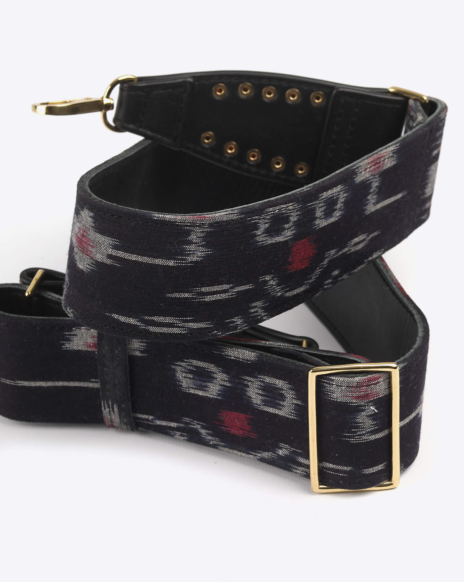 Claris Virot Bandouliere Endek Noire