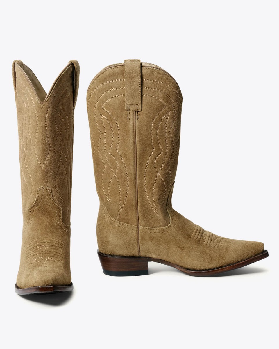 Bottes de cowboy Stetson & The Great en daim camel, vues de face et profil. Edition limit&eacute;e.