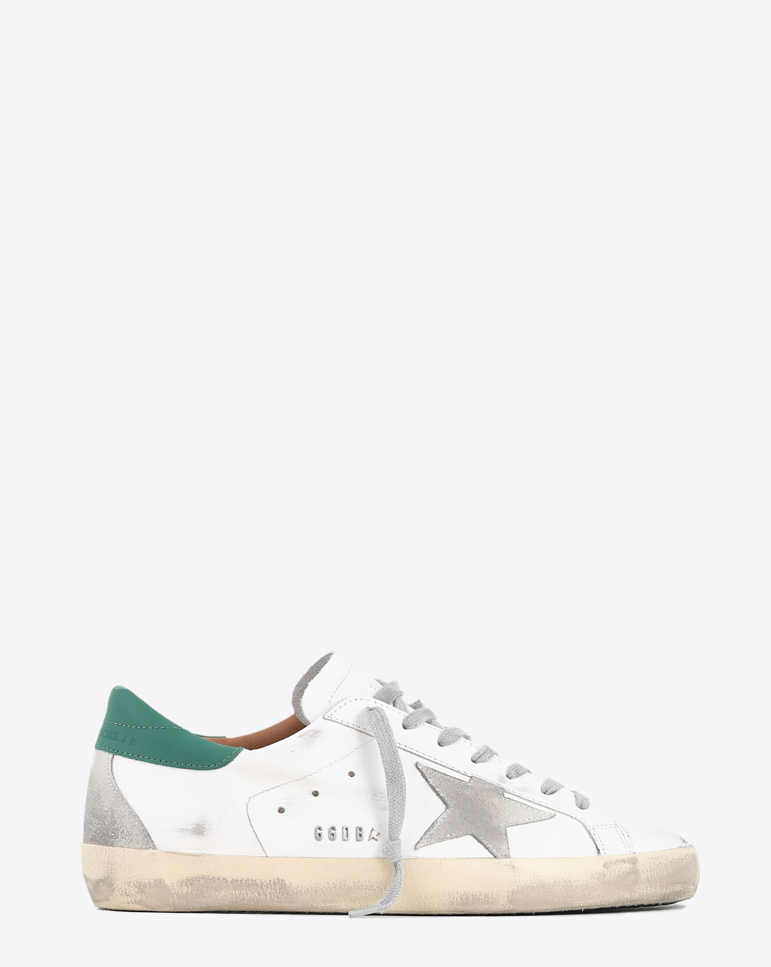 Sneakers Superstar homme en cuir blanc arrière vert Golden Goose. Profil. 