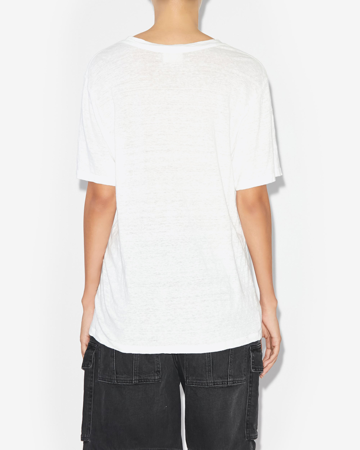 Tee-shirt manches courtes droit en lin blanc logo velours noir Marant Zewel Isabel Marant Etoile. Porté de dos.