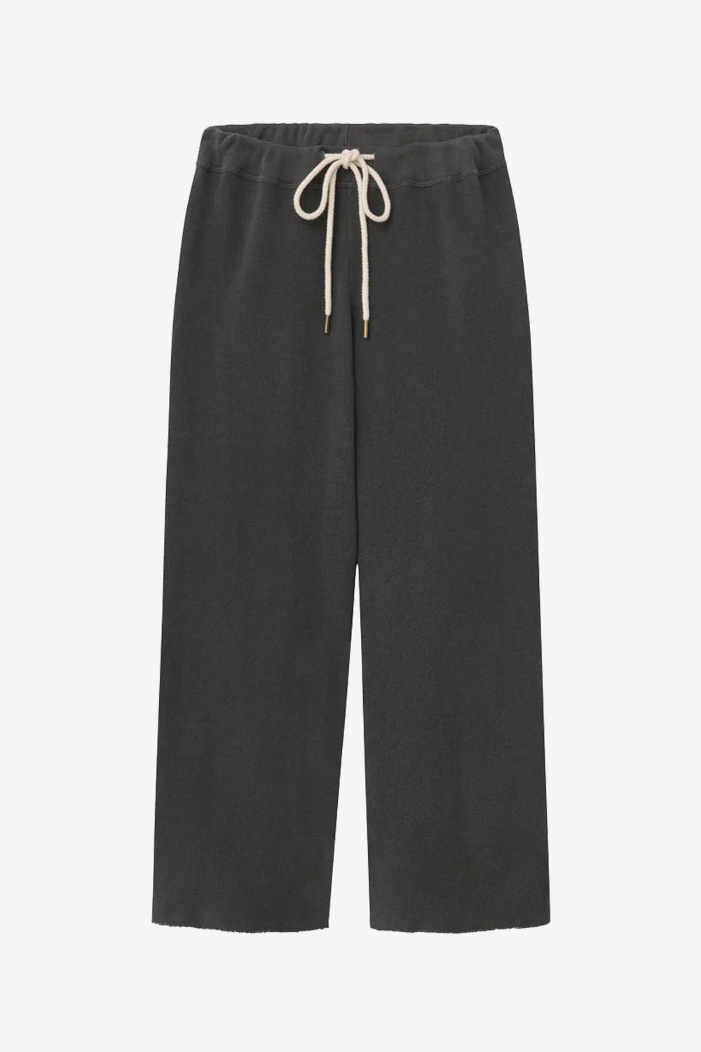 Produit Jogging Wide Leg The Great noir délavé. Vue face. 
