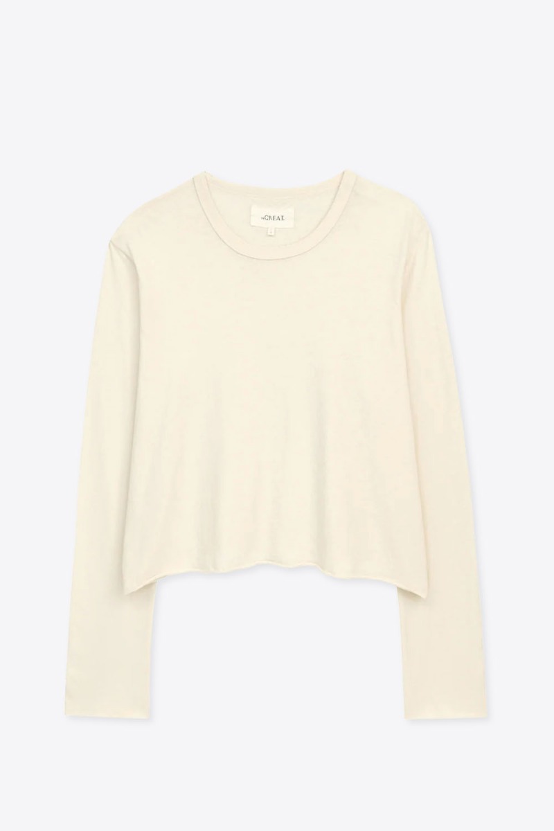 Tee-shirt manches longues Crop The Great en coton &eacute;cru, vu de face.