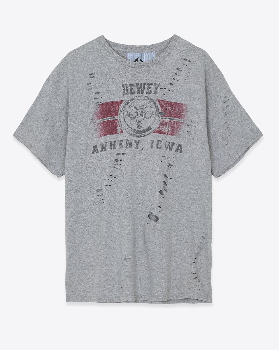 Tee-shirt manches courtes Upcycling Yekaterina Ivankova en coton gris chin&eacute; et trou&eacute;. Vue de face.