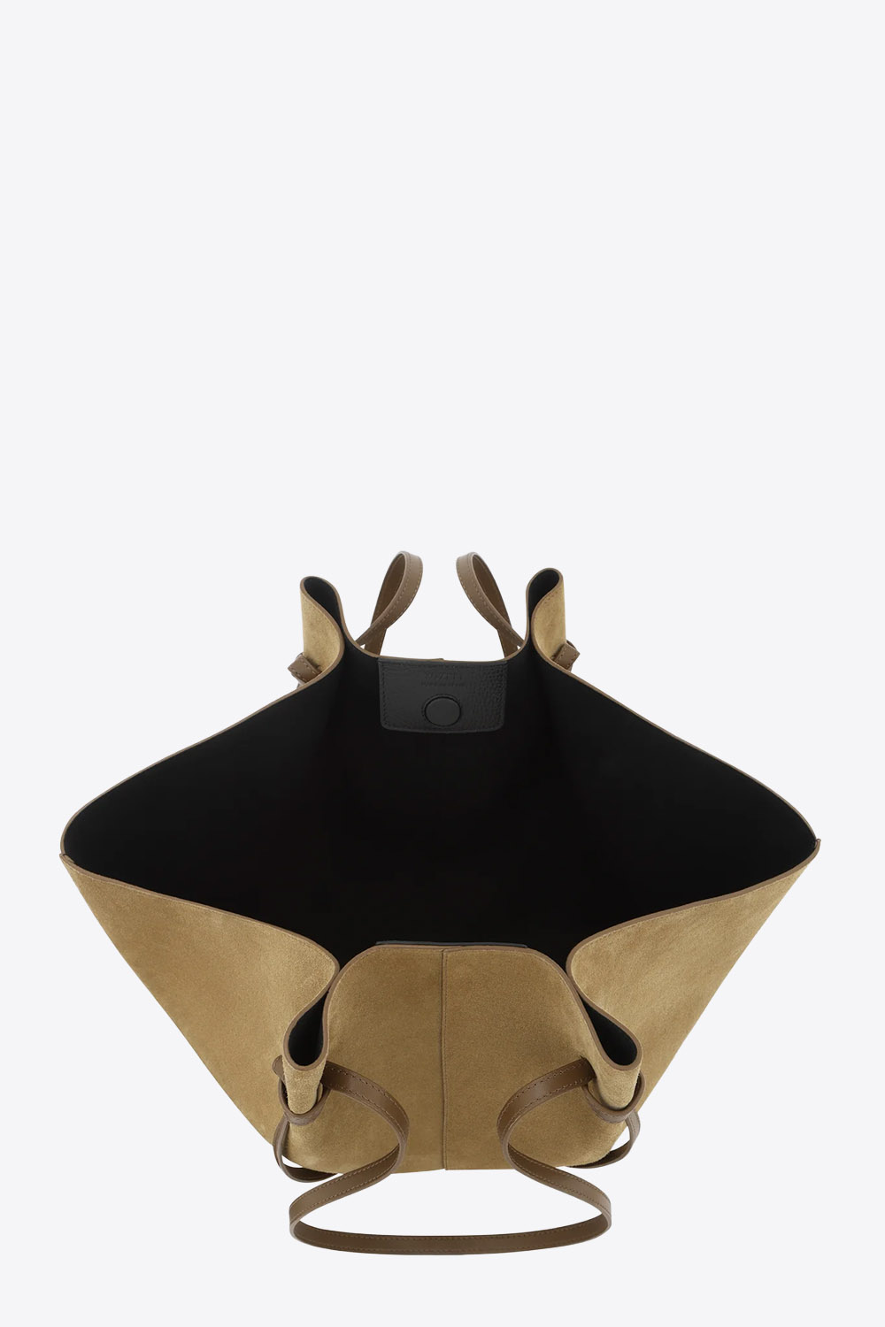 Sac cabas Mochi Large Yuzefi en cuir suédé Fennel camel sable, grand sac porté épaule à la silhouette structurée et au design contemporain.
Vue de l'intérieur.